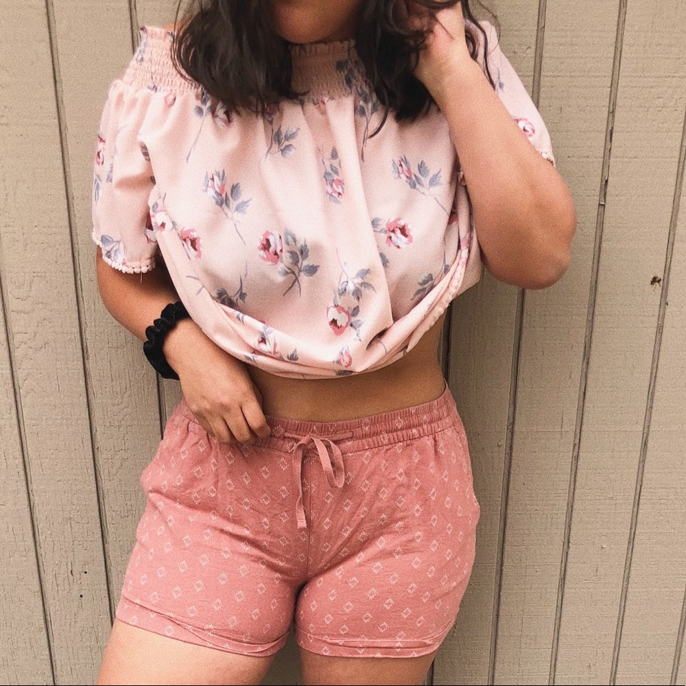 Linen shorts